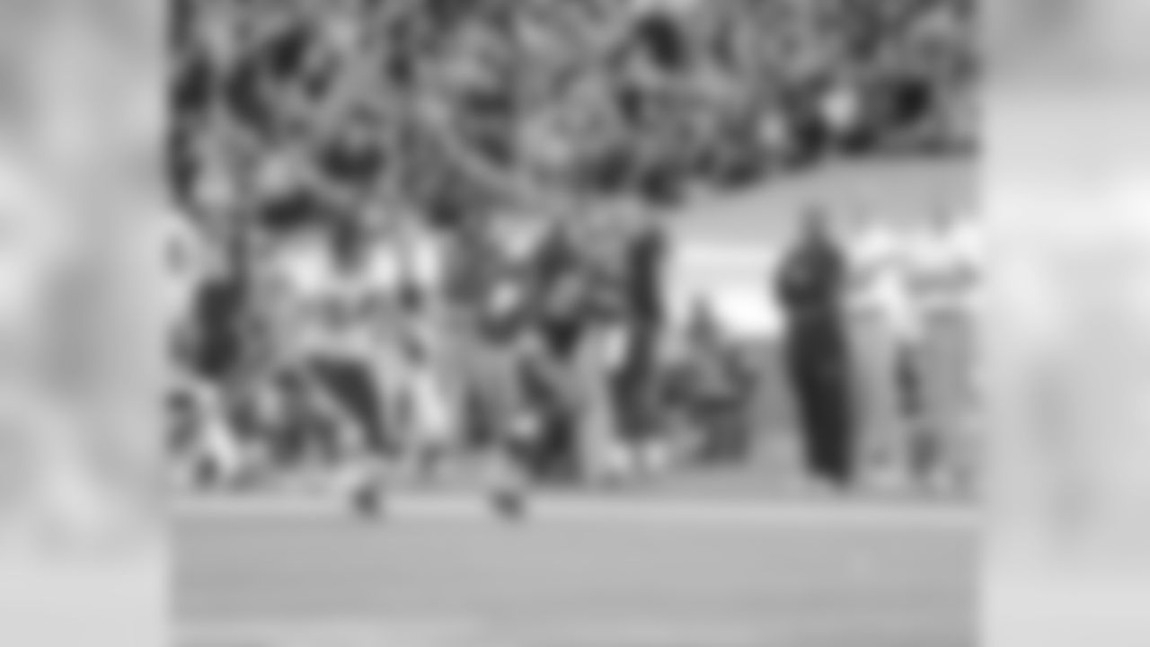 Bears vs. Bills, 2010
