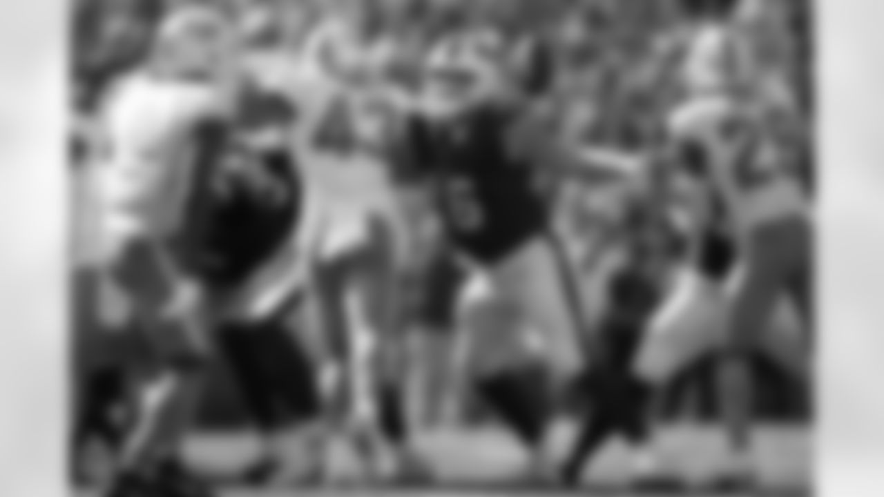 Buffalo Bills vs Miami Dolphins, Regular Season, October 01, 2023 at Highmark Stadium.