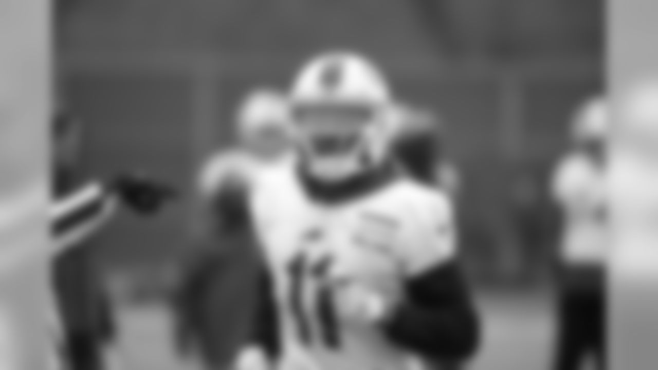 Zay Jones, WR, #11