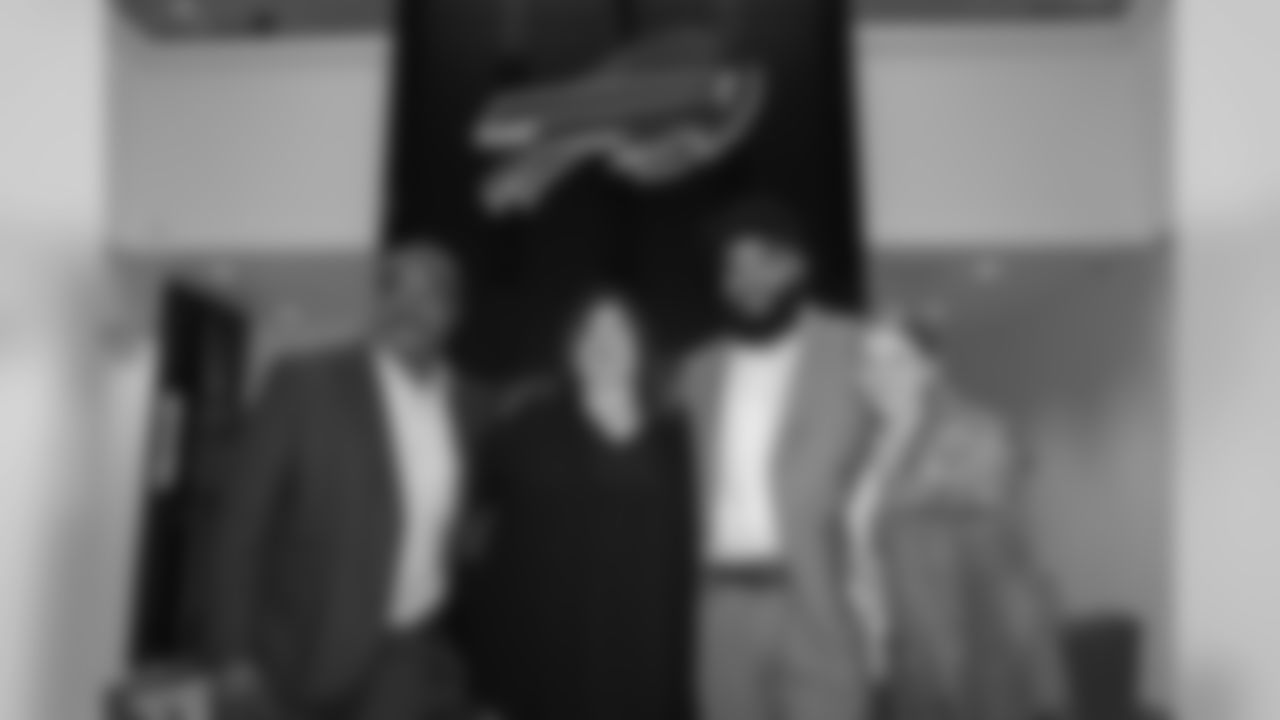 Cody Ford, Buffalo Bills second round pick in the 2019 NFL Draft, with his parents and girlfriend at One Bills Drive on April 27, 2019.
Photo by Bill Wippert