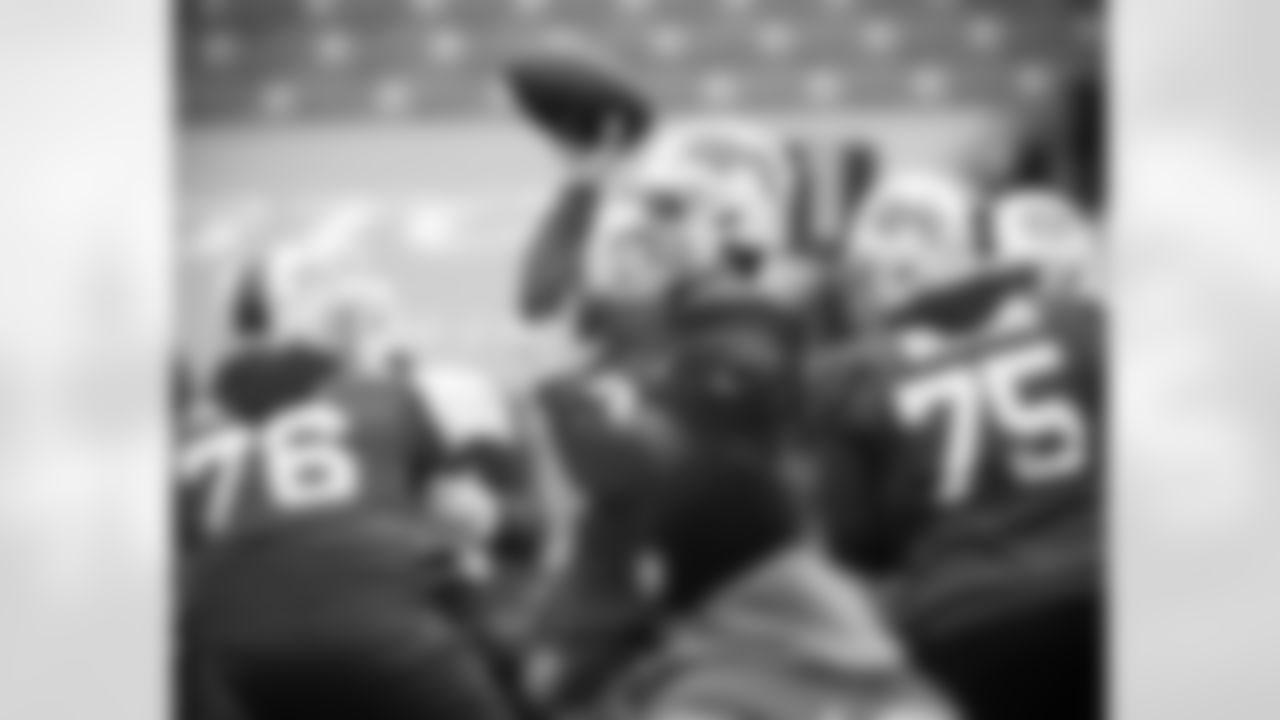 Josh Allen (17). Buffalo Bills Week 17 practice, January 1, 2021.
Photo by Bill Wippert