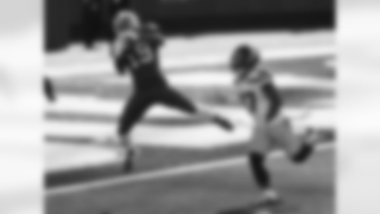 Isaiah McKenzie (19) touchdown. Buffalo Bills vs Seattle Seahawks on November 8, 2020 at Bills Stadium. Photo by Craig Melvin.
