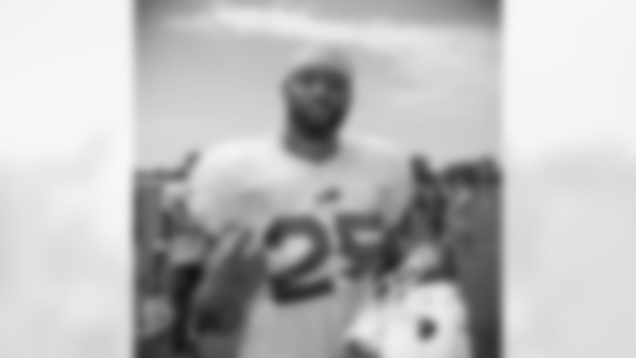 Taiwan Jones (25). Buffalo Bills Training Camp. August 10, 2021. Photo by Bill Wippert