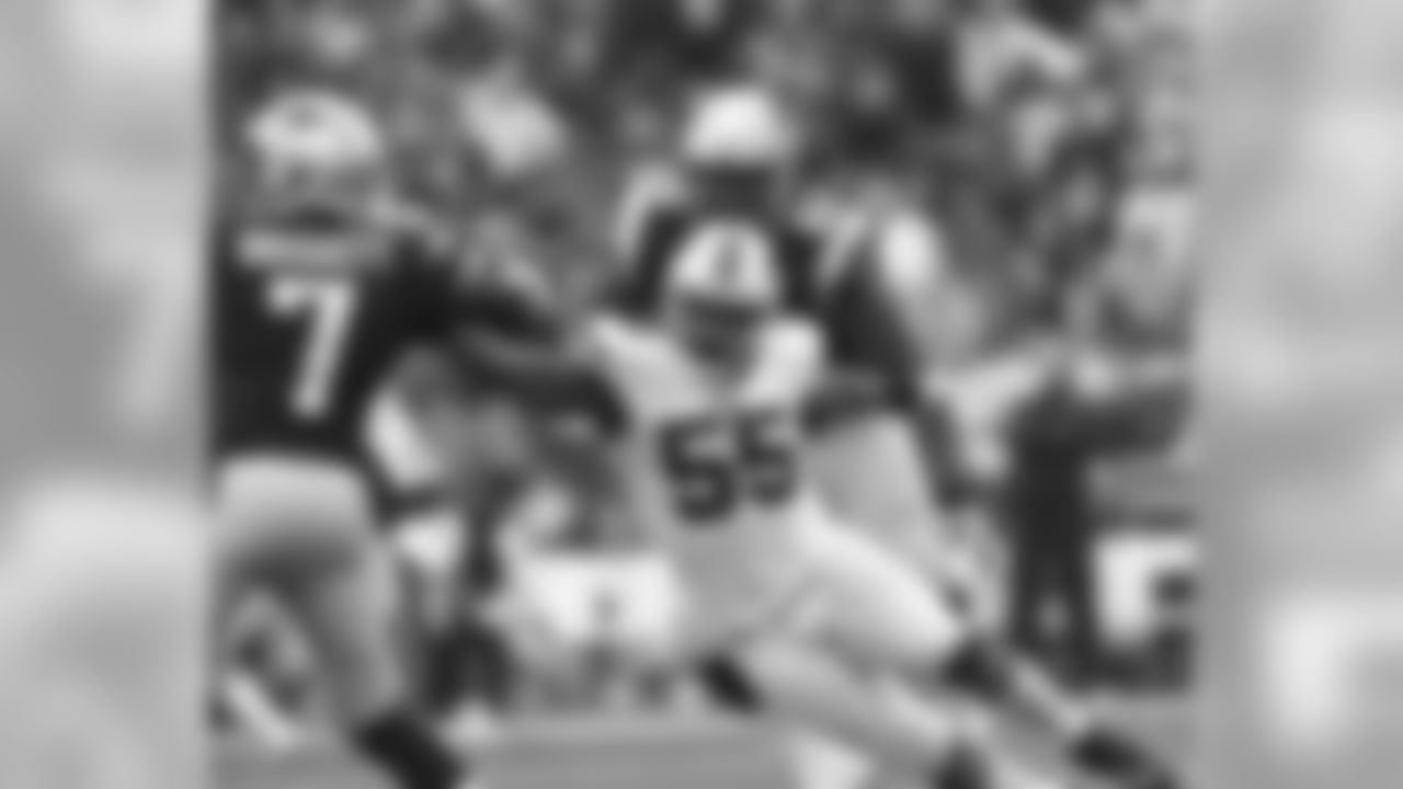 October 2, 2016 | Buffalo Bills against the New England Patriots. Jerry Hughes.