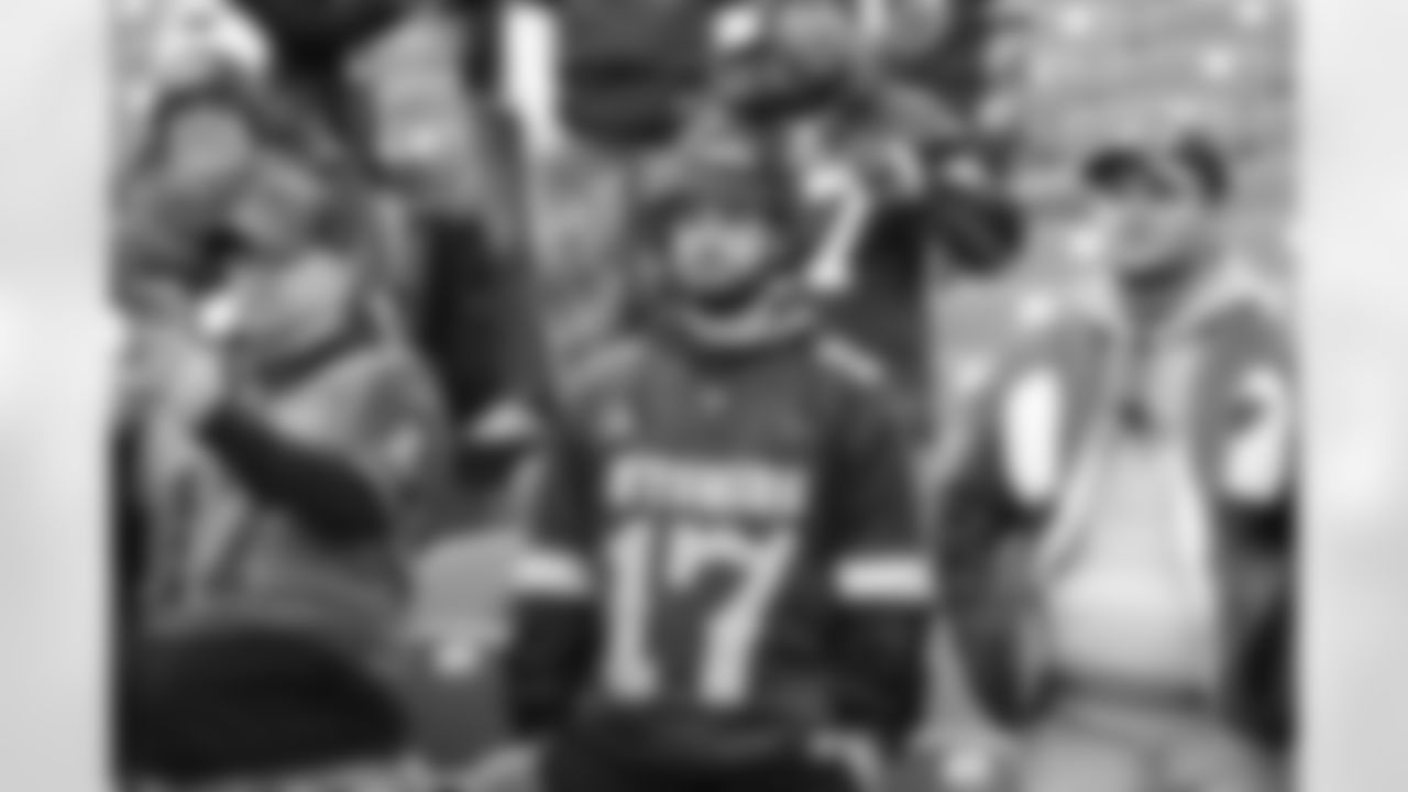Buffalo Bills vs Minnesota Vikings, Week 10, November 13, 2022 at Highmark Stadium.