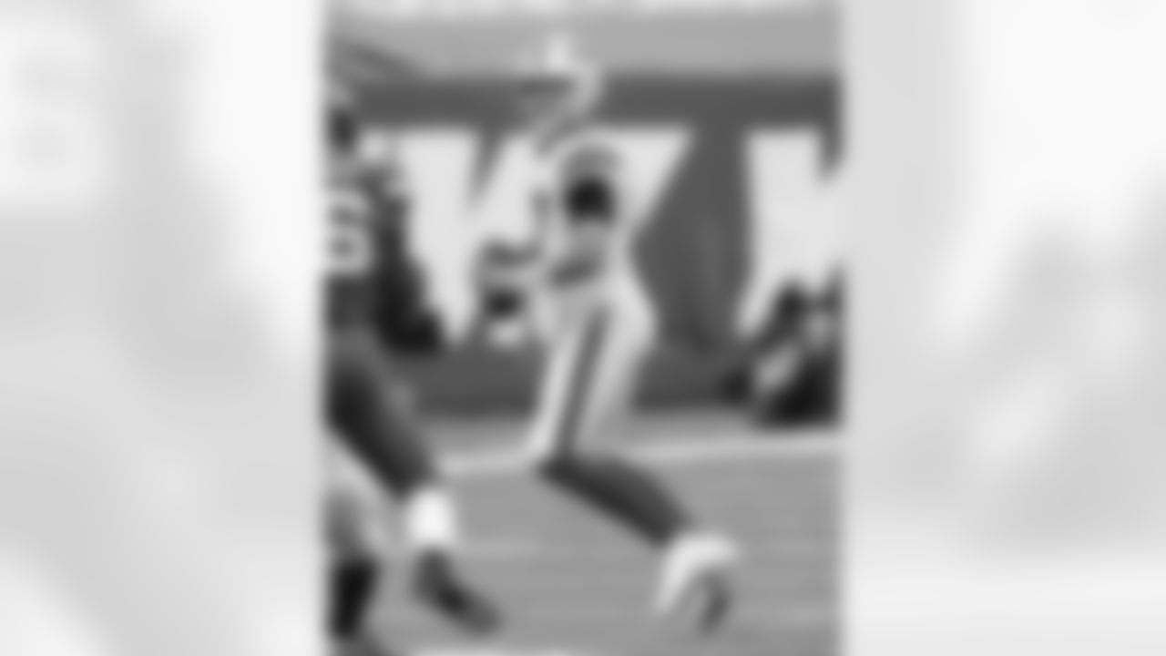 Josh Allen (17) Buffalo Bills vs New York Jets, October 25, 2020 at MetLife Stadium.
Photo by Bill Wippert
