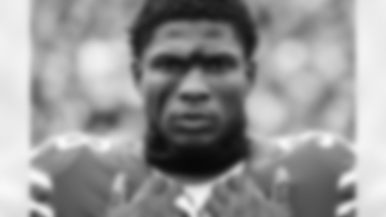 Siran Neal (33) stands during the national anthem. Buffalo Bills vs Carolina Panthers at Highmark Stadium, December 19, 2021. Photo by Ben Green