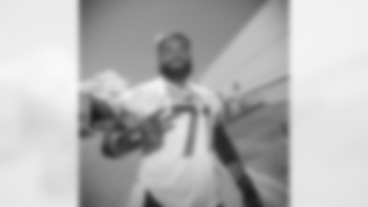 Ryan Bates (71). Buffalo Bills minicamp. June 16, 2021. Photo by Bill Wippert