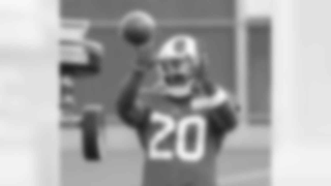 Zack Moss (20). Buffalo Bills Training Camp practice, August 30, 2020.
Photo by Bill Wippert