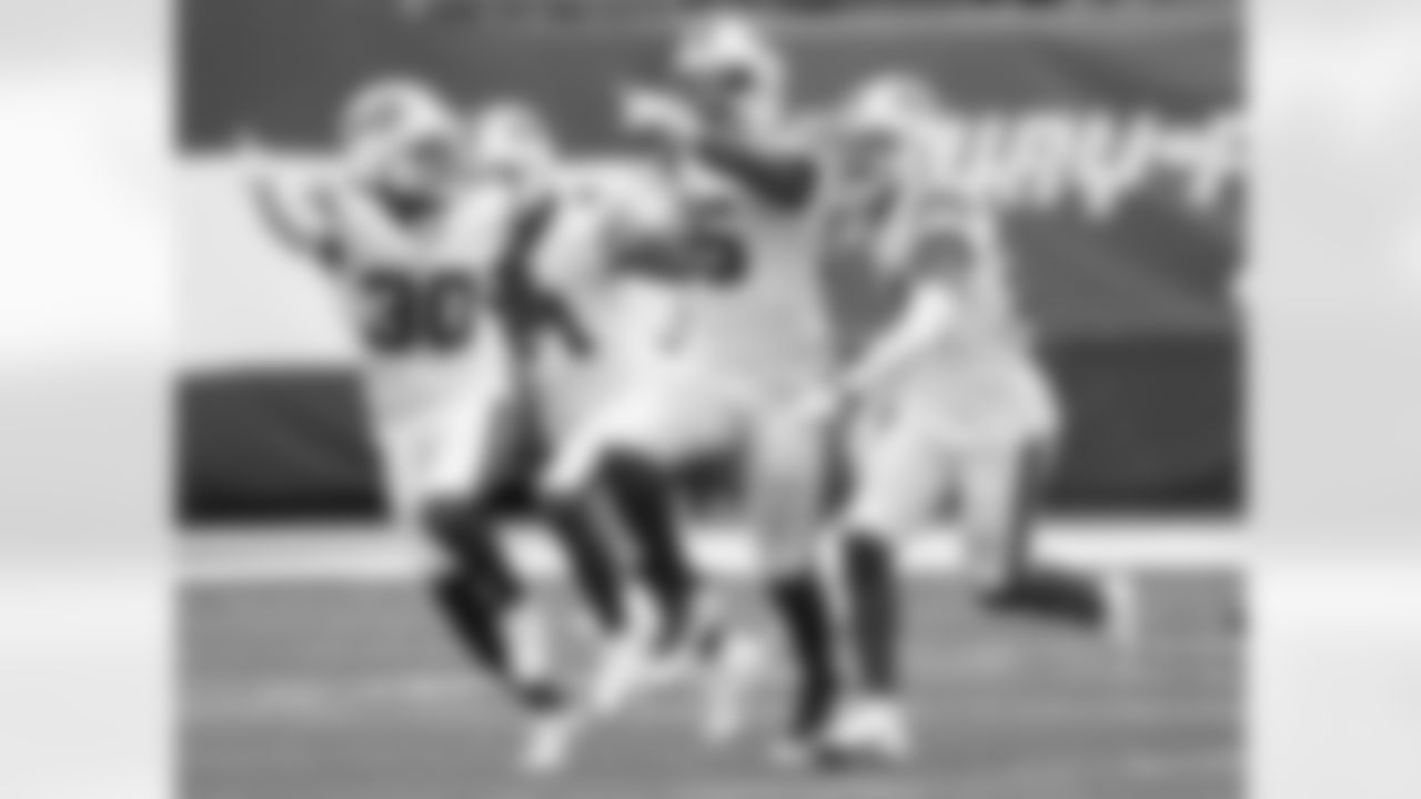 Jerry Hughes (55) interception Buffalo Bills vs New York Jets, October 25, 2020 at MetLife Stadium.
Photo by Bill Wippert