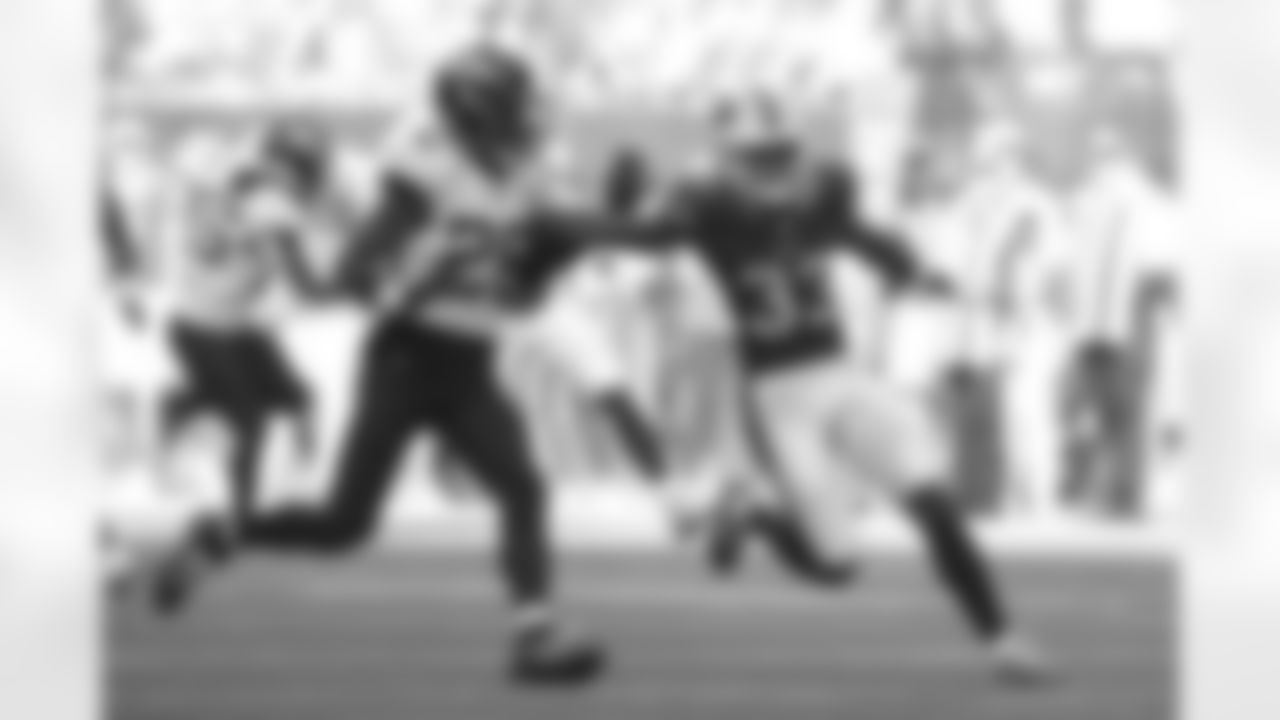 Buffalo Bills vs Jacksonville Jaguars, Regular Season, October 08, 2023 at Tottenham Hotspur Stadium.