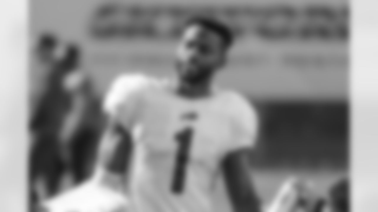 Emmanuel Sanders (1). Buffalo Bills Week 8 practice, October 27, 2021. Photo by Bill Wippert