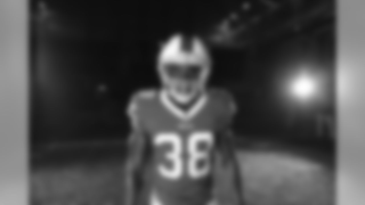 CB Charles James, No. 38