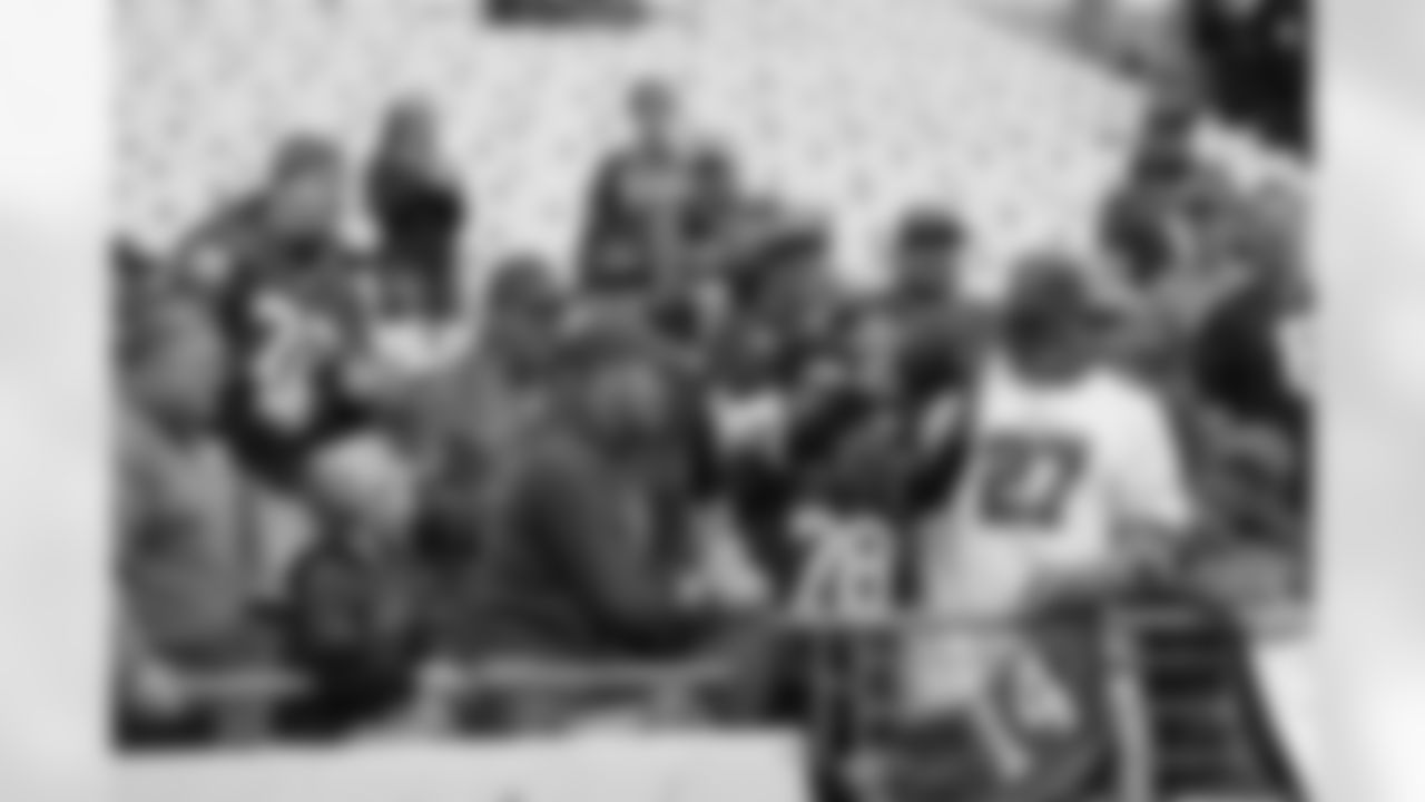 Fans. Buffalo Bills vs Jacksonville Jaguars at TIAA Bank Field, November 7, 2021.
Photo by Craig Melvin