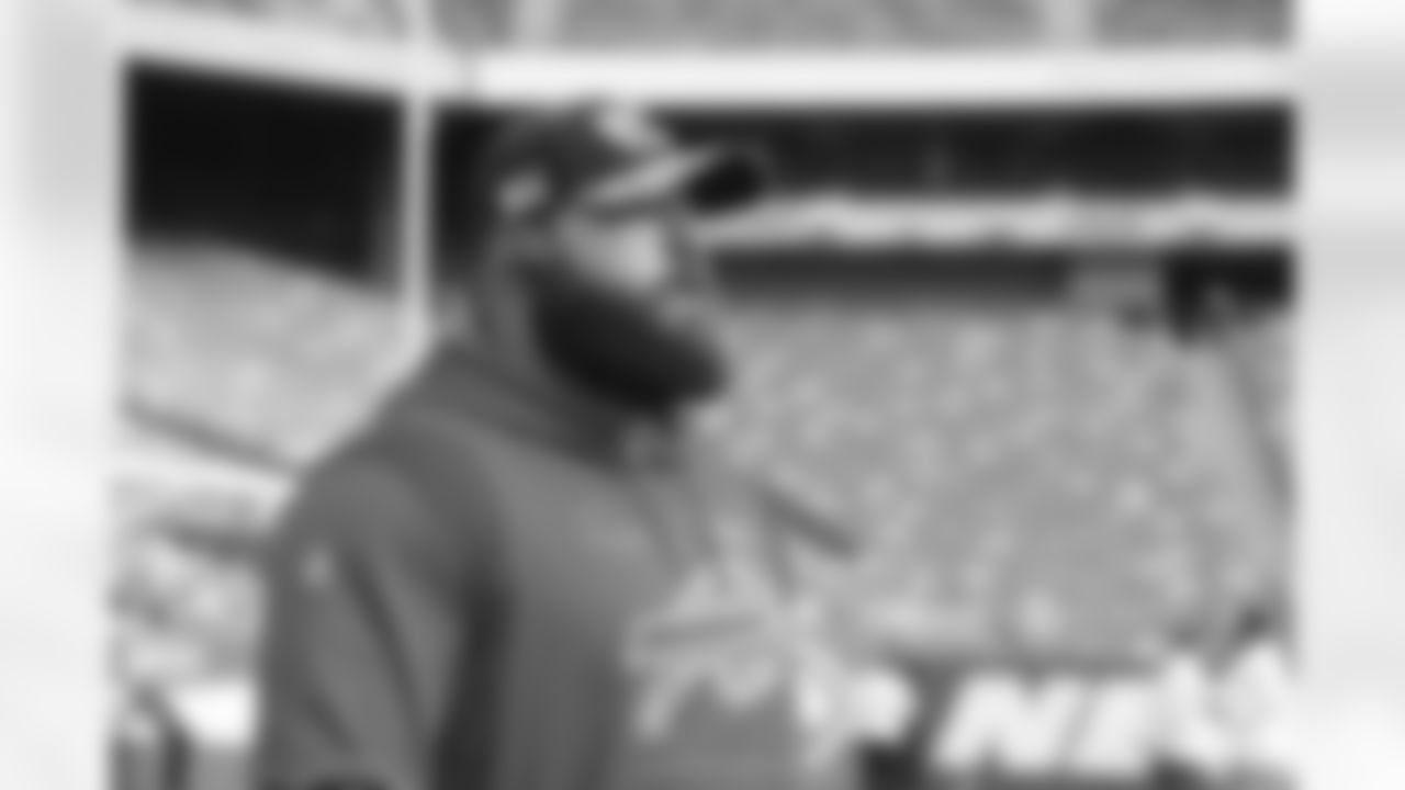 Ryan Bates (71). Buffalo Bills vs New York Jets at MetLife Stadium, November 14, 2021. Photo by Bill Wippert