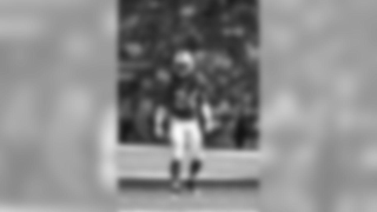#24 CB Stephon Gilmore