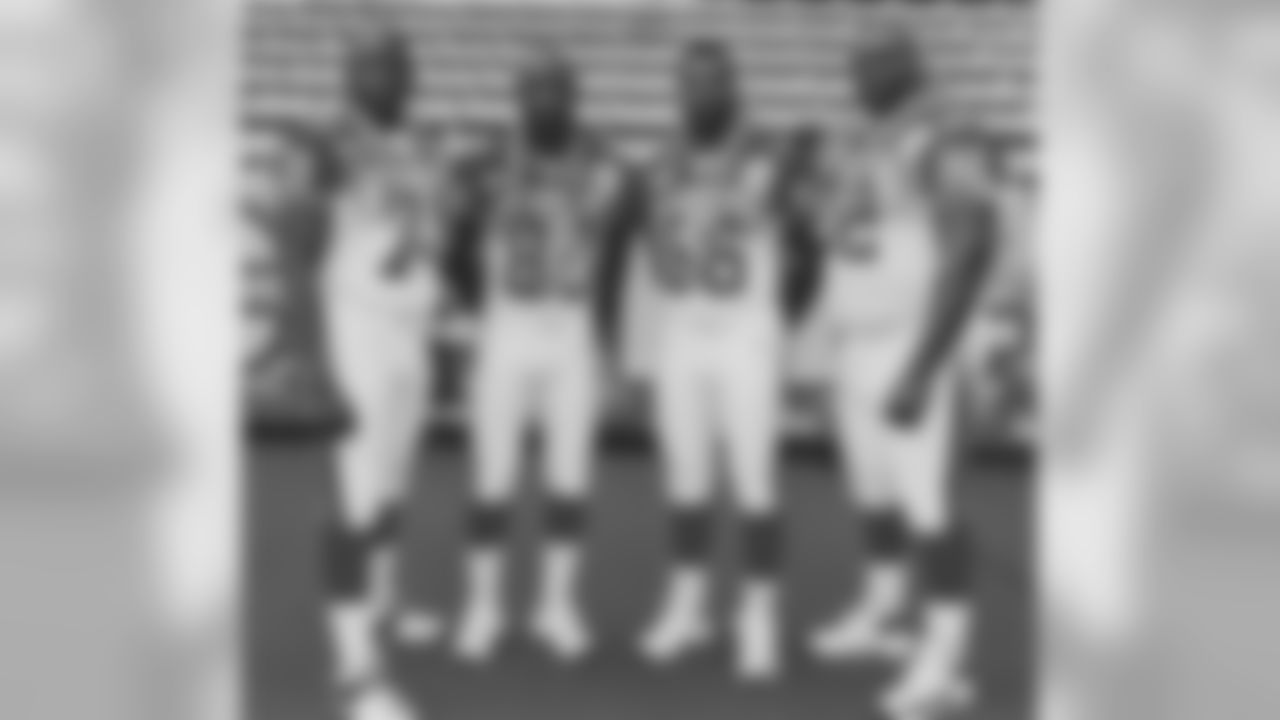 G Ruben Brown, WR Eric Moulds, LB Sam Cowart, NT Ted Washington (2000)