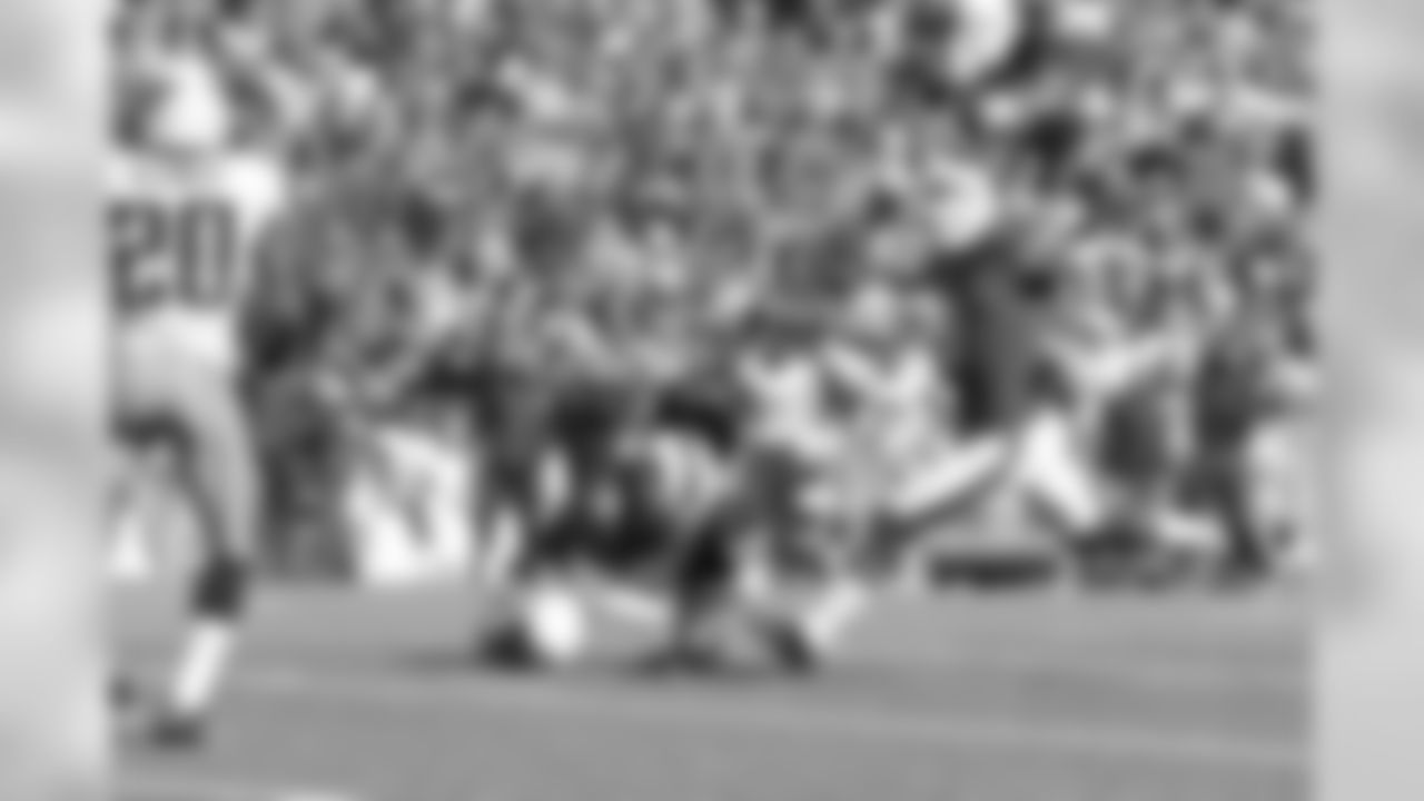 Titans vs. Bills, 2012