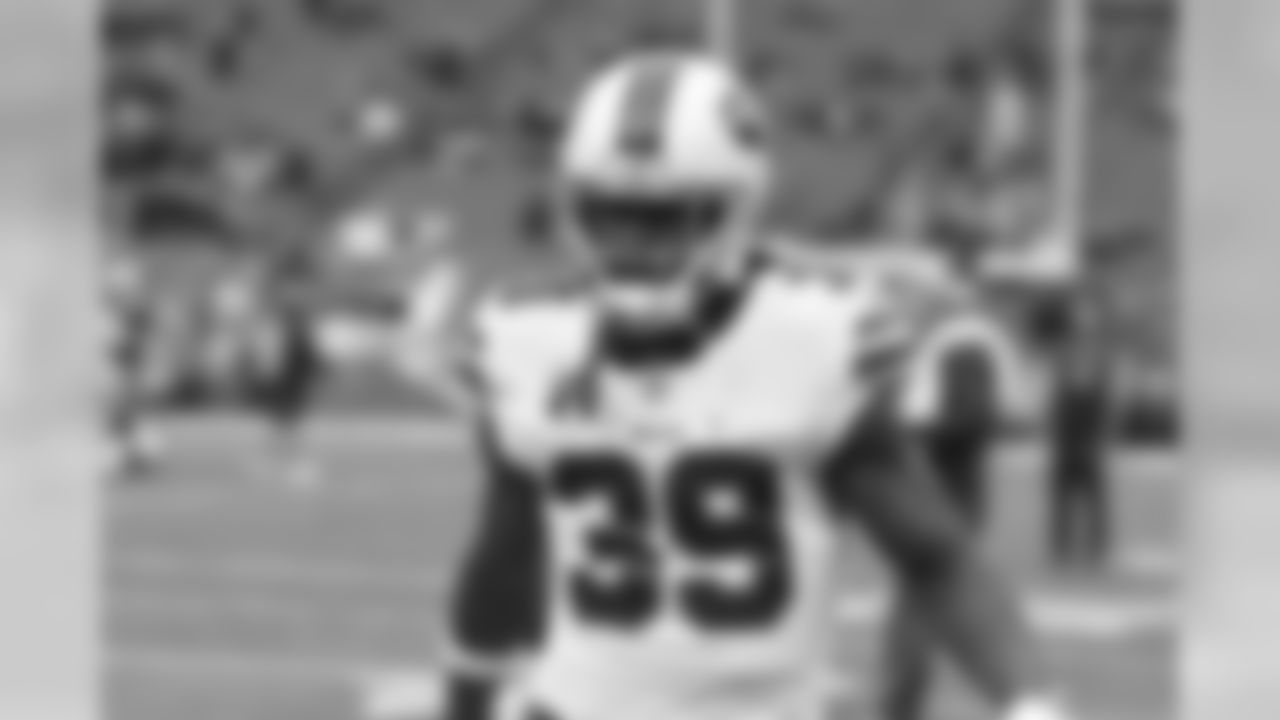 RB Travaris Cadet (No. 39)