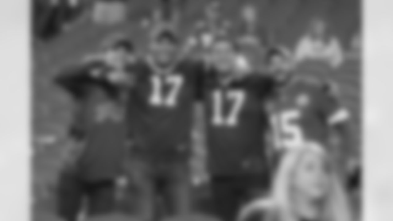 Fans. Buffalo Bills vs Kansas City Chiefs at Arrowhead Stadium, October 10, 2021.
Photo by Craig Melvin