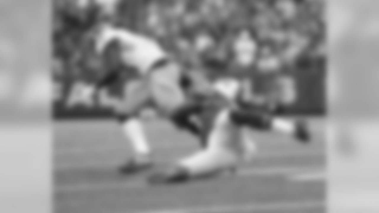Fumble - Buffalo Bills vs Tennessee Titans at New Era Field.
Photo by Kevin Hoffman
October 7, 2018
