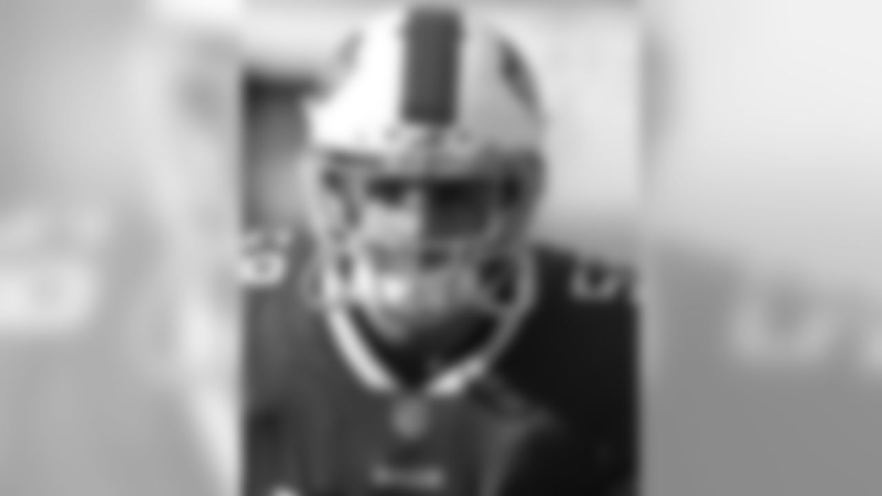 Matt Milano #58, LB
