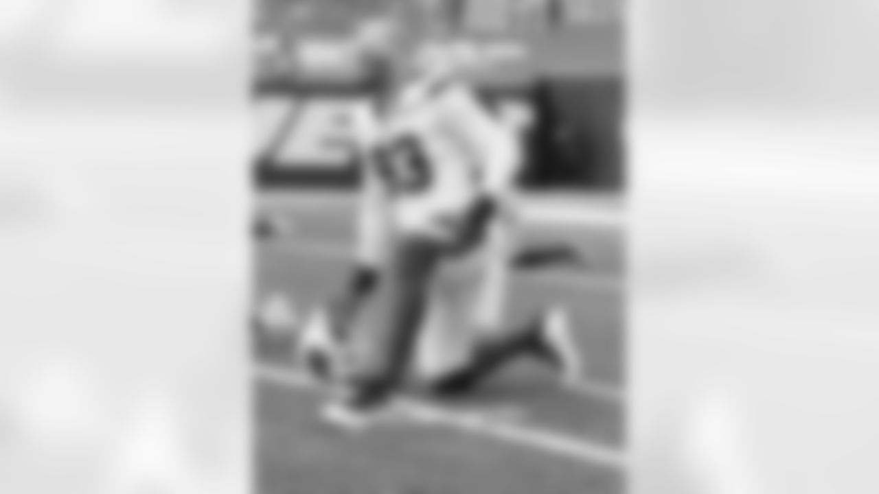 Trent Murphy (93) Buffalo Bills vs New York Jets, October 25, 2020 at MetLife Stadium.
Photo by Bill Wippert