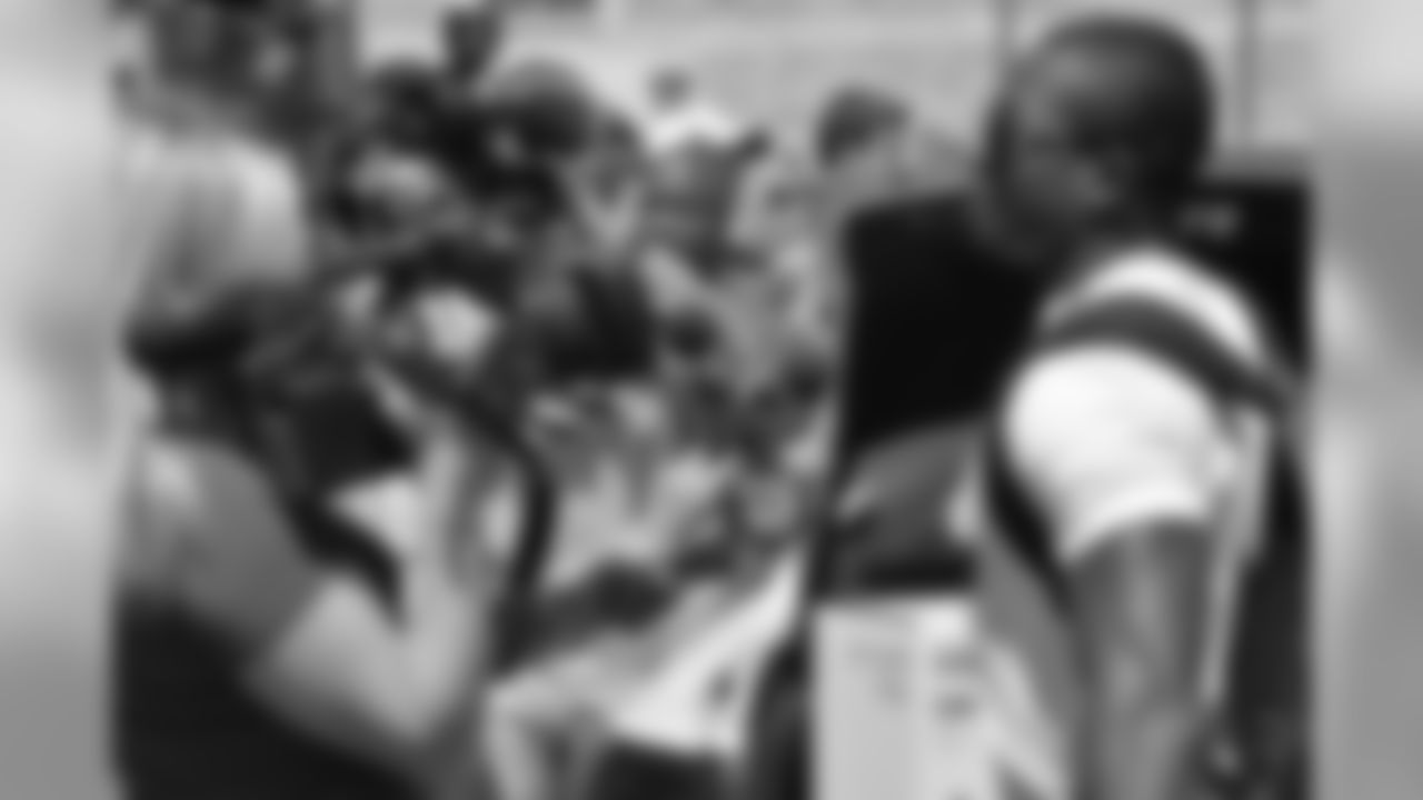 Rookie WR Marquise Goodwin arrives at camp