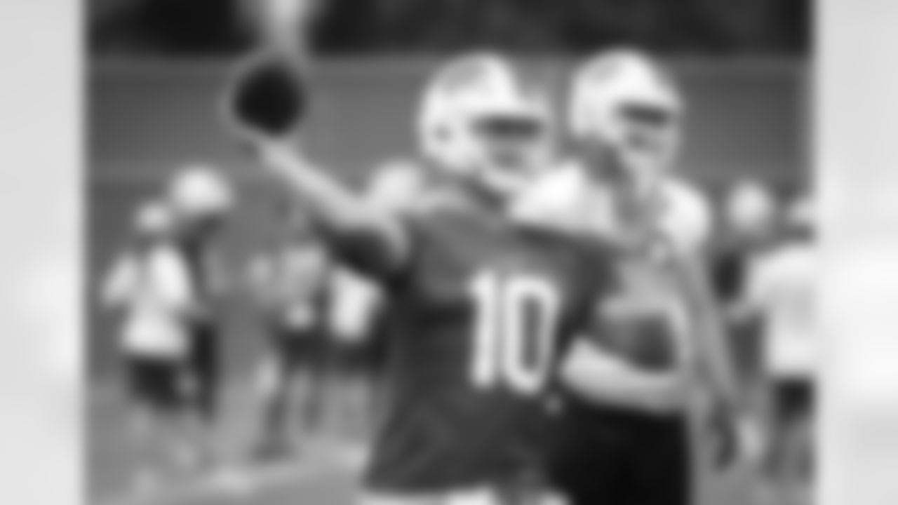 Mitchell Trubisky (10) Buffalo Bills Organized Team Activity, June 7, 2021. Photo by Sara Schmidle