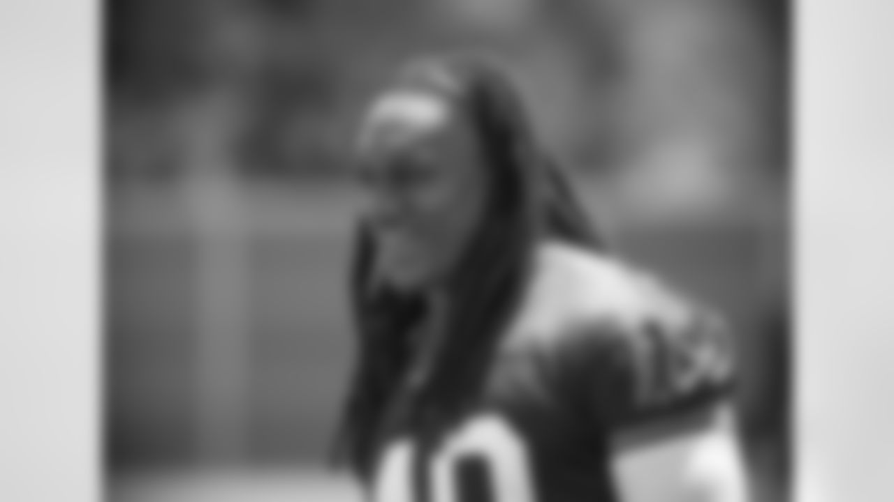 Tremaine Edmunds (49). Buffalo Bills Organized Team Activity. June 10, 2021. Photo by Bill Wippert