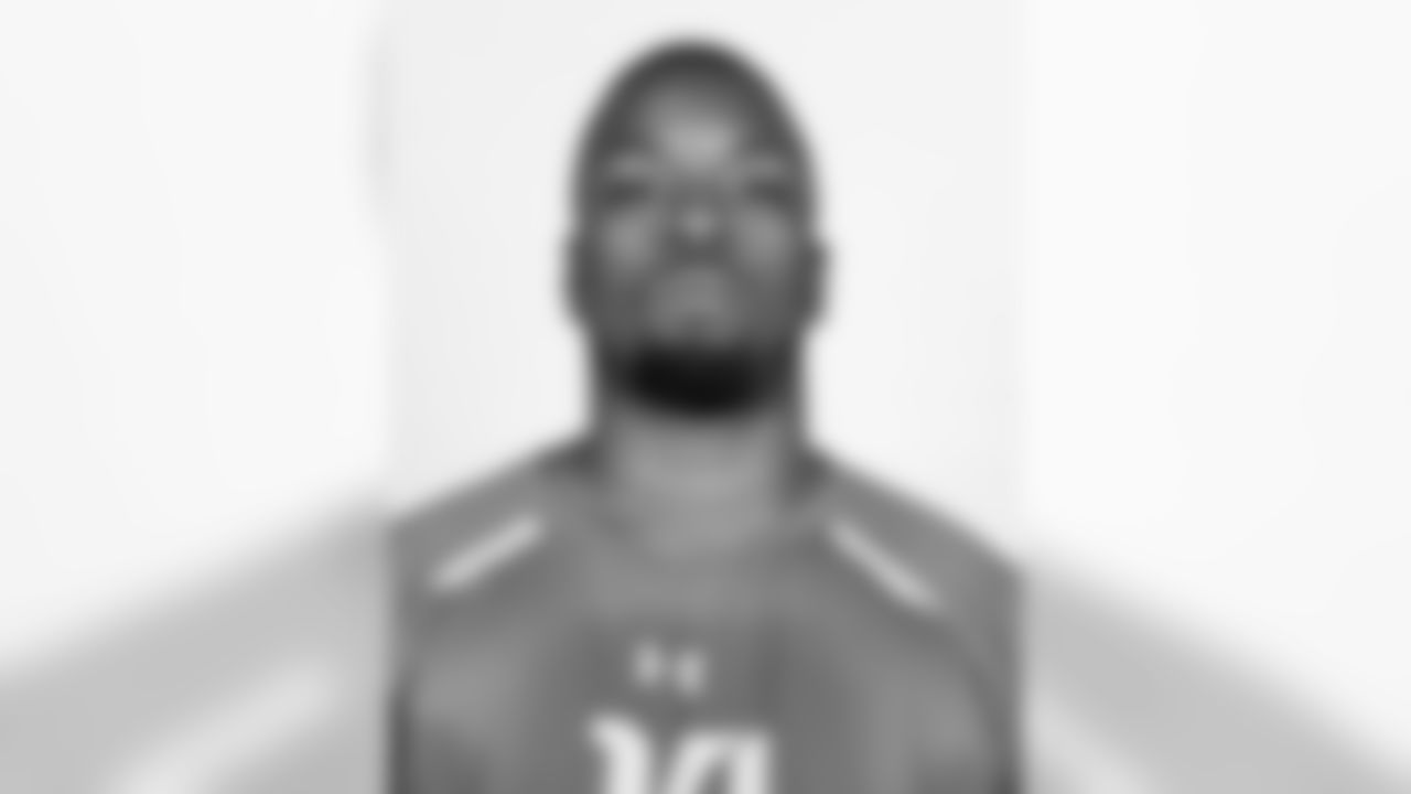Rd. 7 - OL Seantrel Henderson