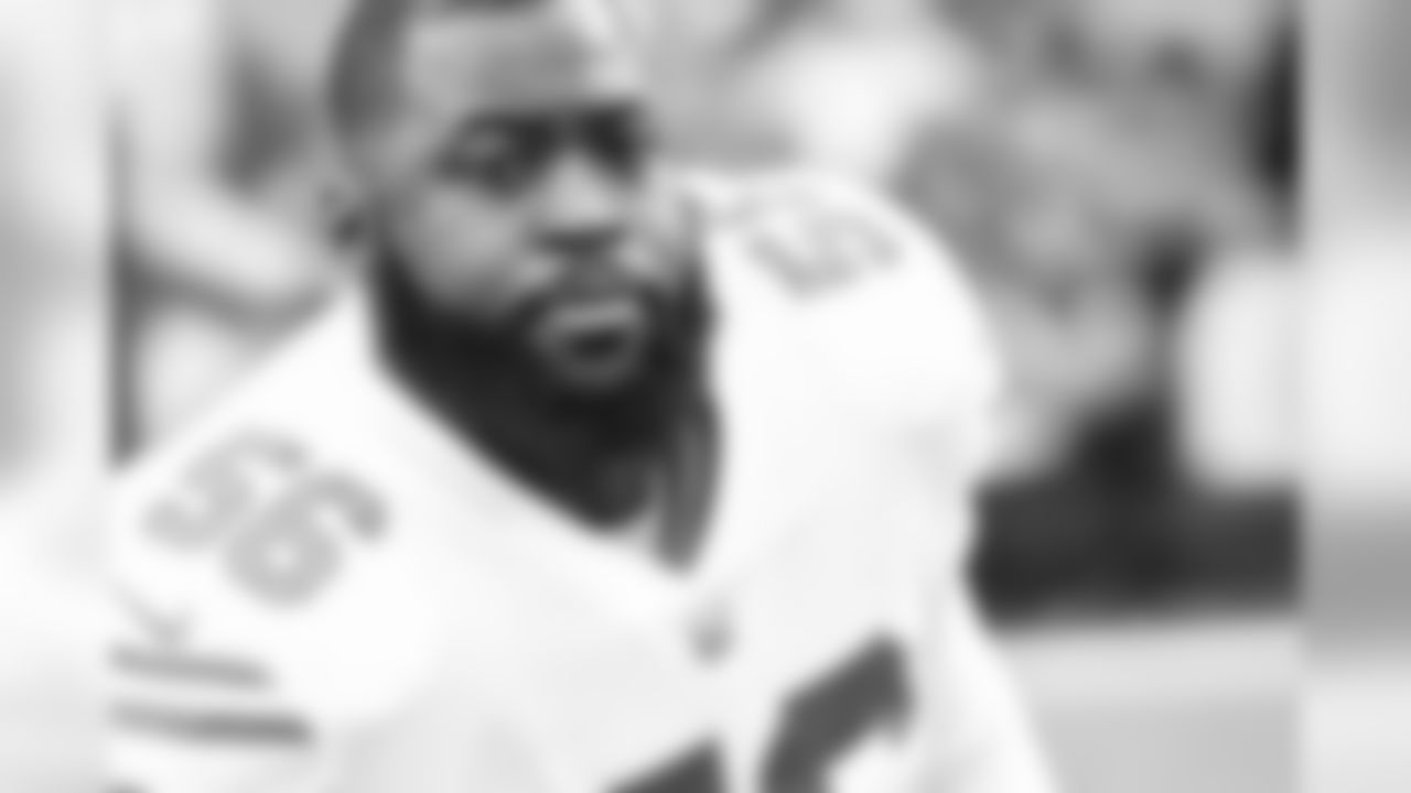 DE Ryan Davis, No. 56
