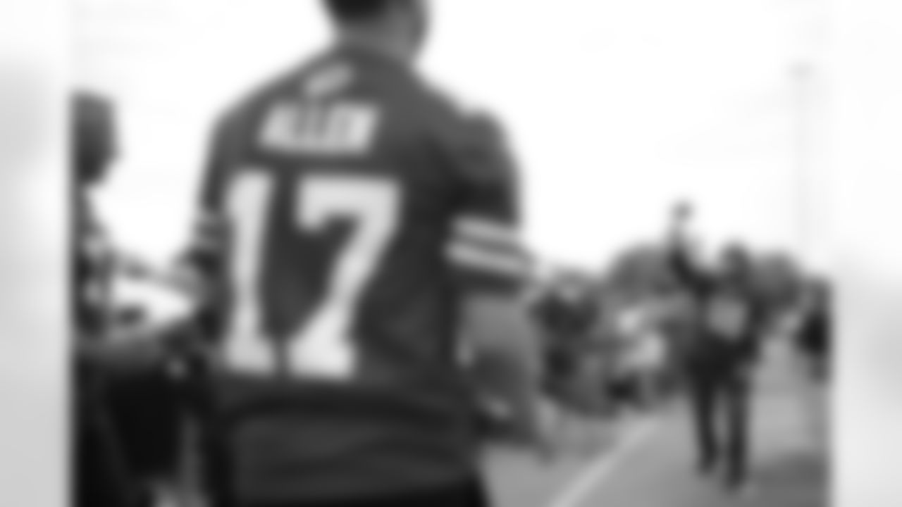 Buffalo Bills vs Las Vegas Raiders, Regular Season, September 17, 2023 at Highmark Stadium.