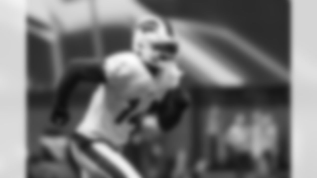 Stefon Diggs (14). Buffalo Bills Week 14 practice, December 9, 2021. Photo by James Acton