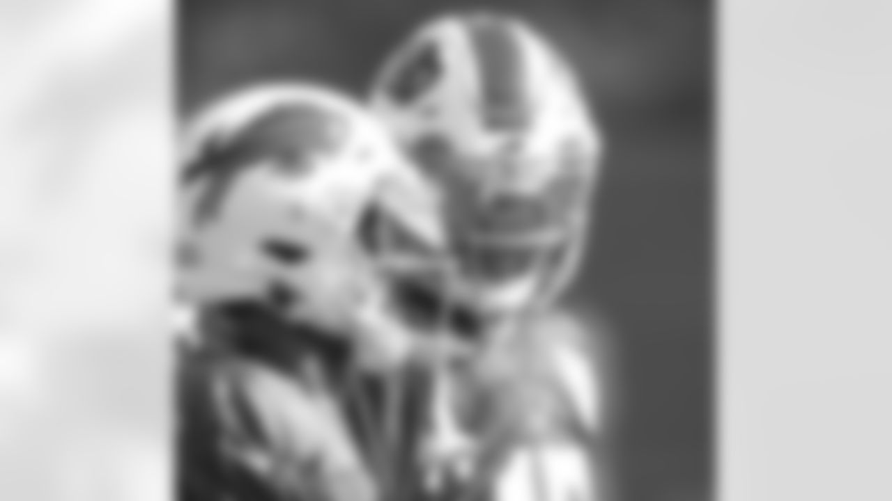 Josh Allen (17) and Stefon Diggs (14). Buffalo Bills Week 6 practice, October 16, 2020.
Photo by Bill Wippert
