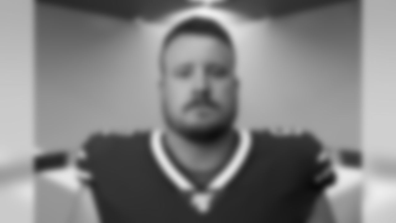 61 Spencer Long, OL