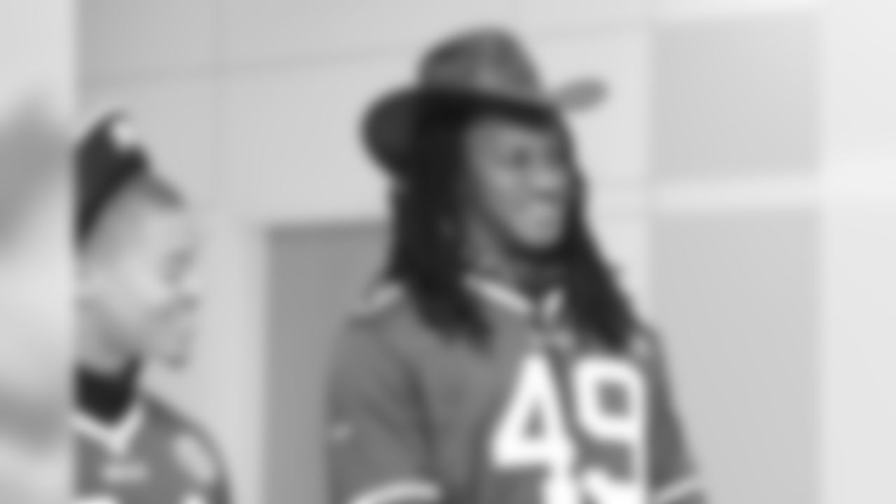 Buffalo Bills Rookie Club Oishei Children's Hospital Visit
Buffalo, NY
October 23, 2018.
Photo by Sara Schmidle