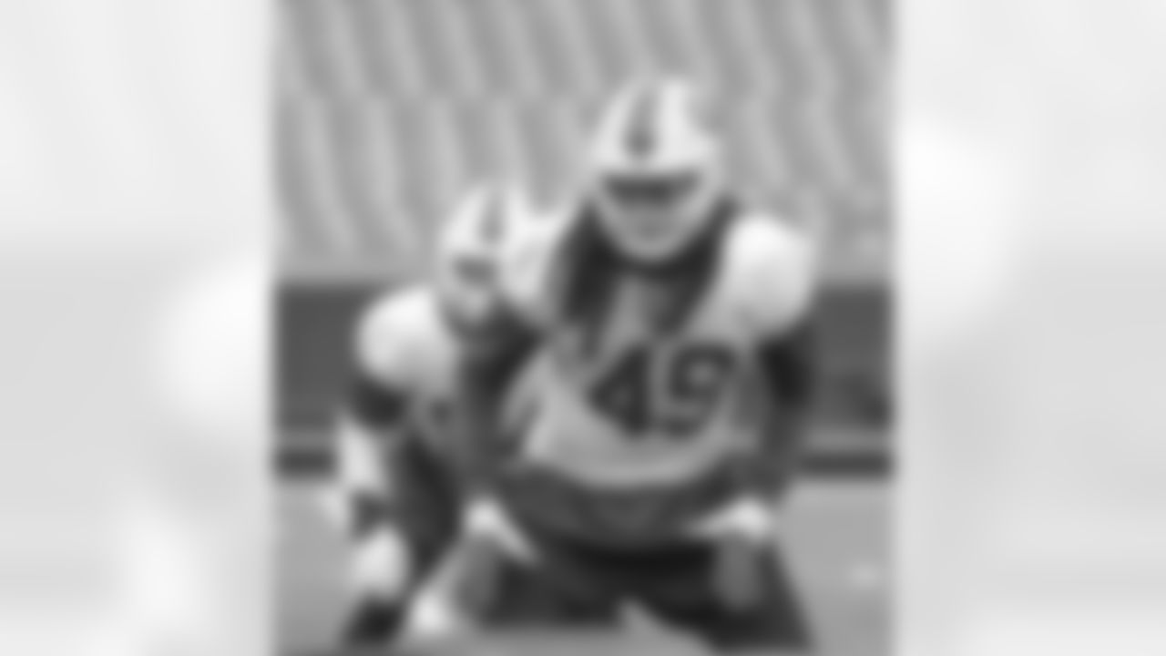 Tremaine Edmunds (49). Buffalo Bills Week 17 practice, December 30, 2021. Photo by Bill Wippert