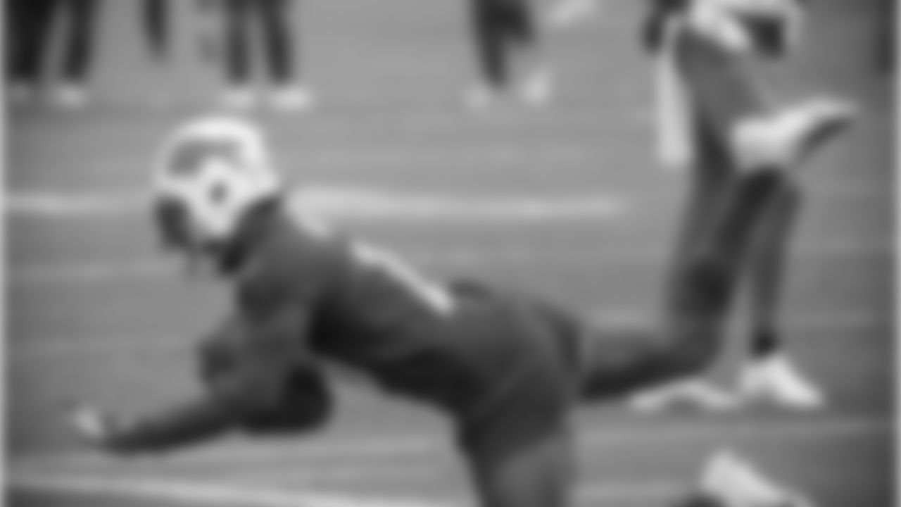 Isaiah McKenzie (19). Buffalo Bills Week 14 practice, December 10, 2020.
Photo by Bill Wippert