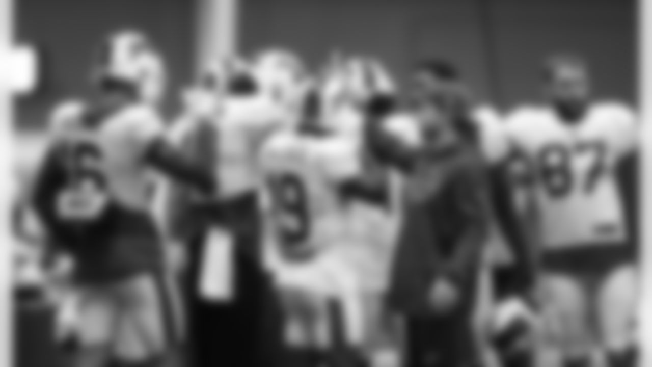 Buffalo Bills Week 14 practice, December 9, 2021. Photo by James Acton