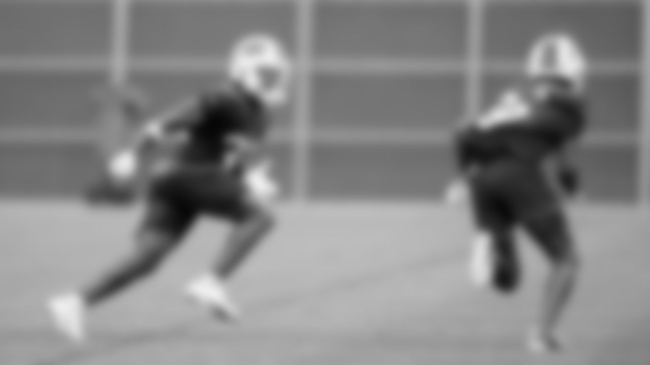 Rachad Wildgoose (32). Buffalo Bills Week 6 practice, October 15, 2021. Photo by Ben Green
