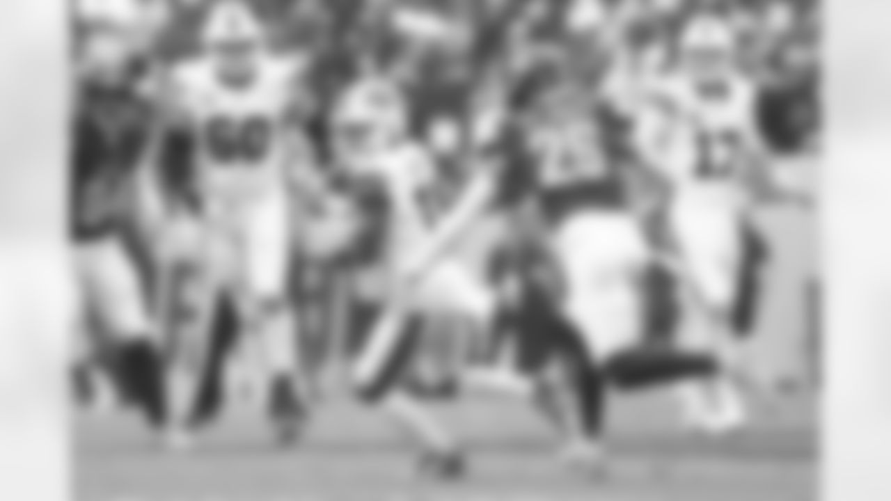 Washington Commanders vs Buffalo Bills, Regular Season, September 24, 2023 at FedEx Field.