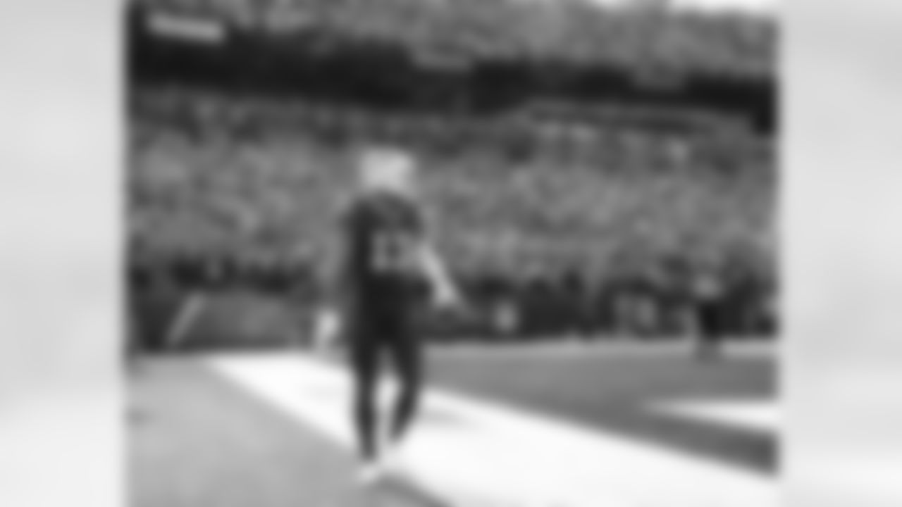 Josh Allen to Gabe Davis 62 yard touchdown pass. Buffalo Bills vs Pittsburgh Steelers, Week 5, October 9, 2022 at Highmark Stadium.