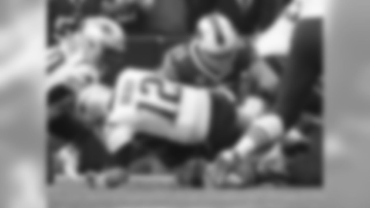 Defensive tackle Kyle Williams (No. 95) - Week 13 vs. New England