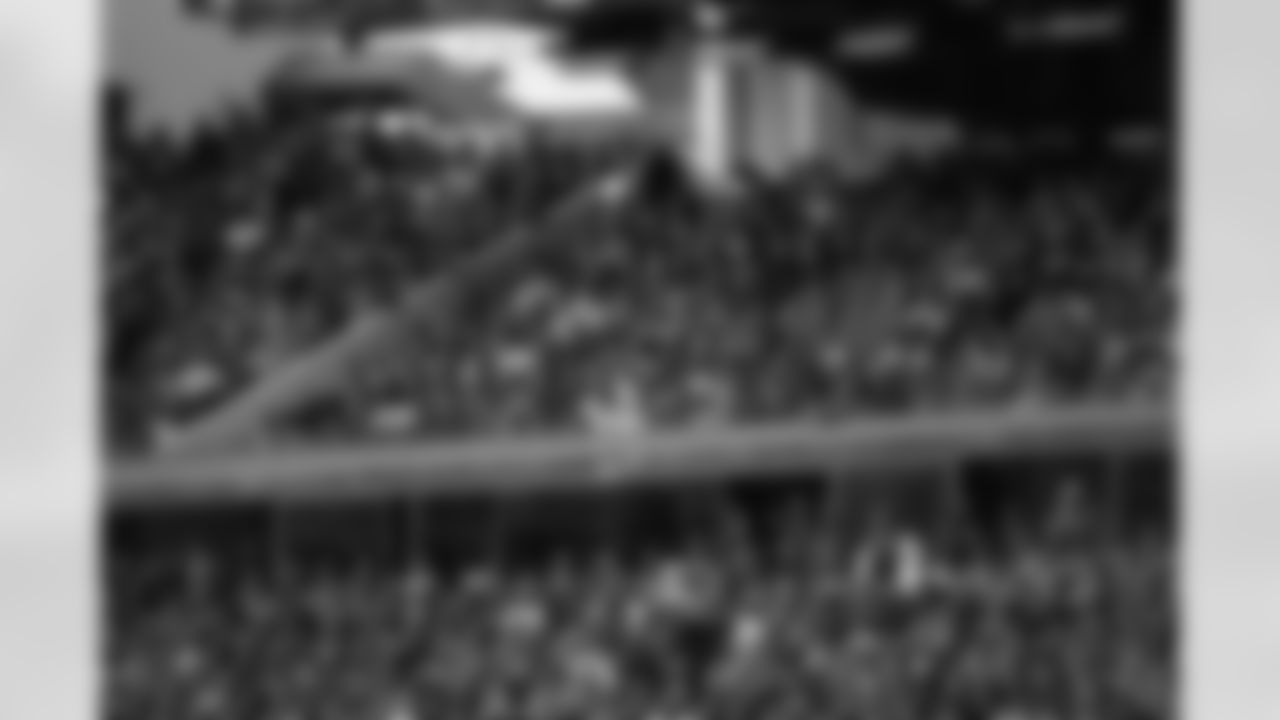 Buffalo Bills vs Minnesota Vikings, Week 10, November 13, 2022 at Highmark Stadium.