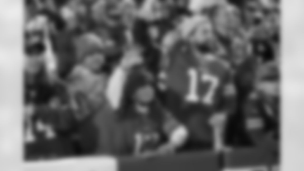Buffalo Bills vs New York Giants, Regular Season, October 15, 2023 at Highmark Stadium.