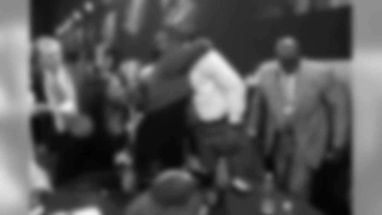 EJ Manuel hugs his mom when he finds out he's been drafted by the Bills