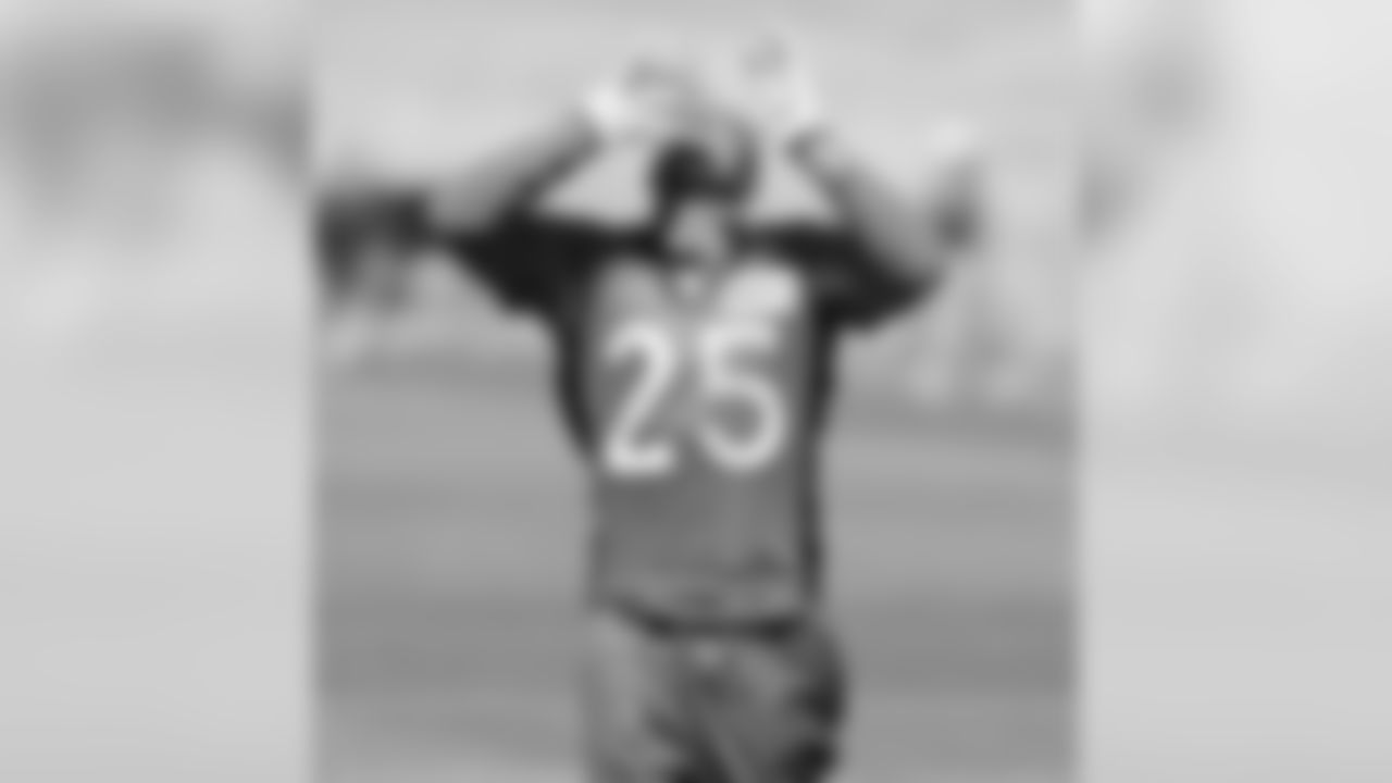 CB Chris Harris Jr.