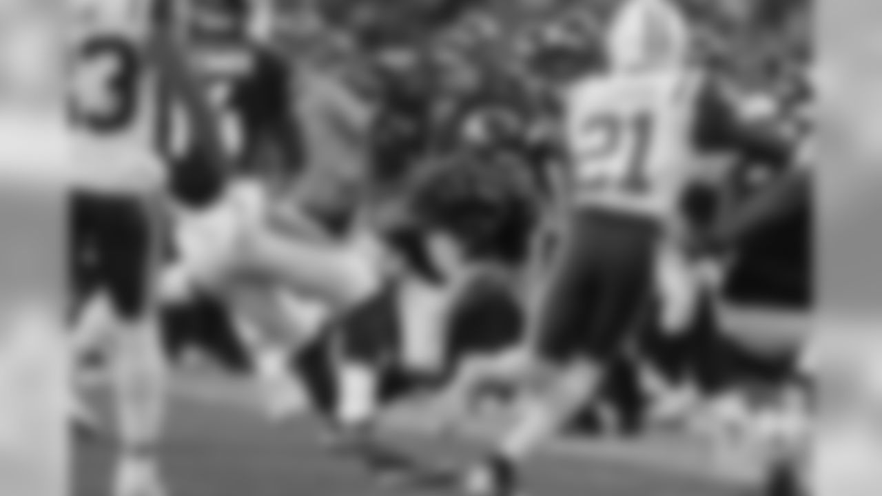 December 10
Amid a trying season, Trevor Siemian showed the effort on this run that the entire team pulled together to end its eight-game losing streak.