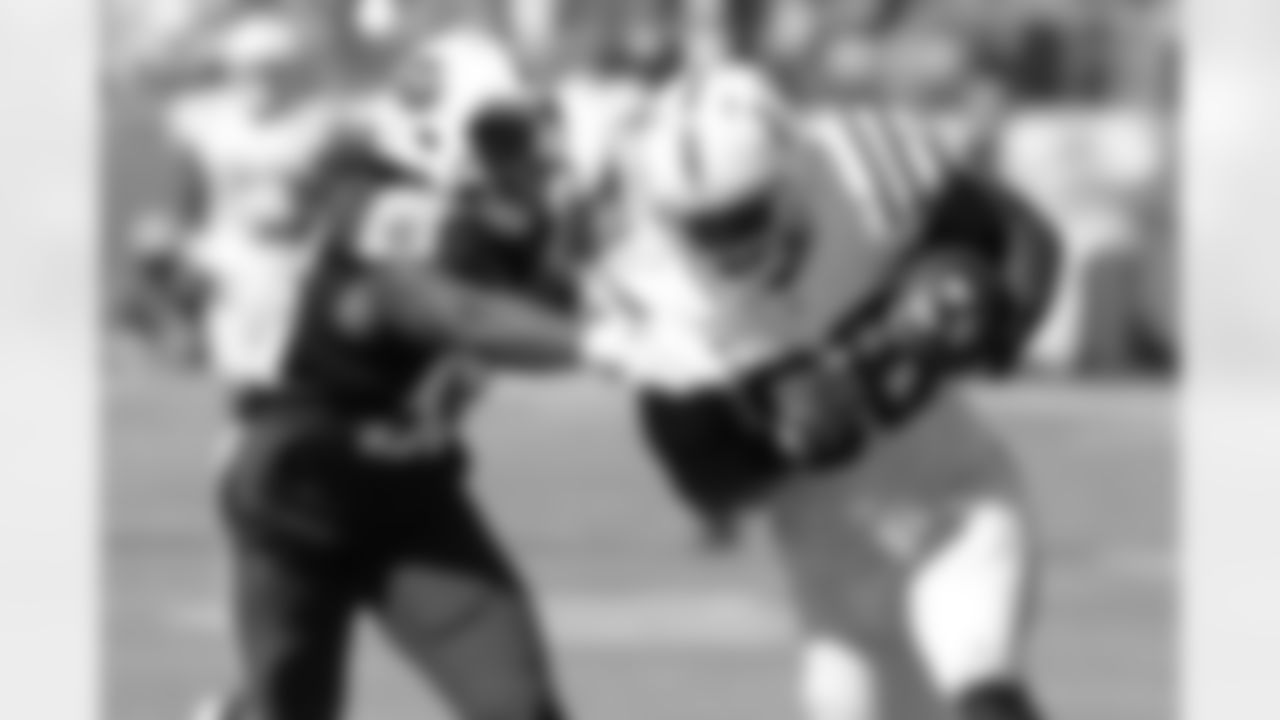 Dick LeBeau coached Spence in Pittsburgh in 2014, and brought him to the Titans for 2016, with whom he posted a career-best 54 tackles, along with three passes defensed, three sacks and a forced fumble. Spence's size (231 pounds) and speed make him a natural for a sub-package role against the pass.